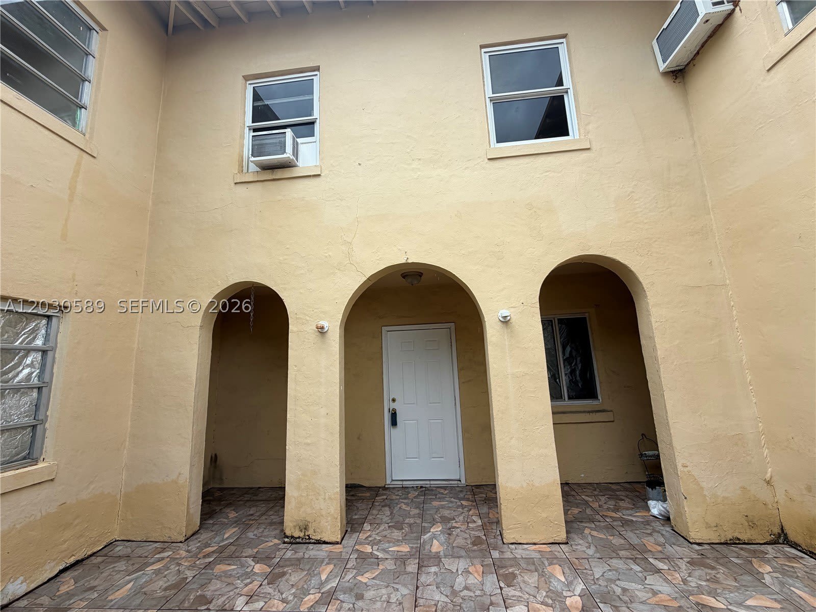 1422 NW 26th Ave – photo 1
