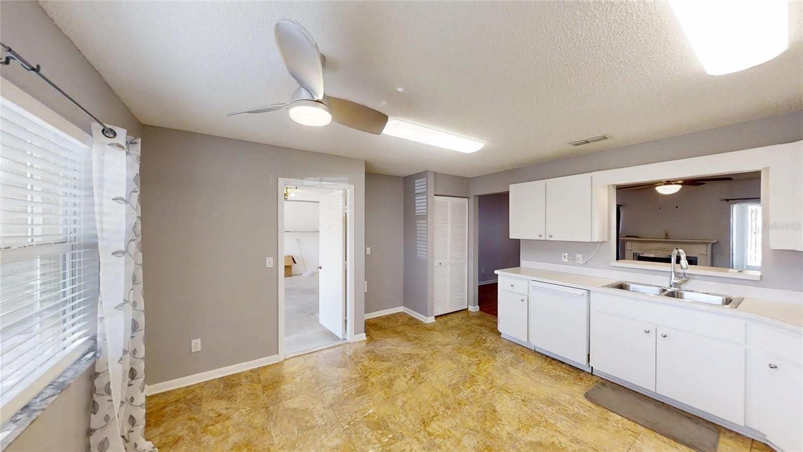 9771 SW 97TH Lane – photo 5