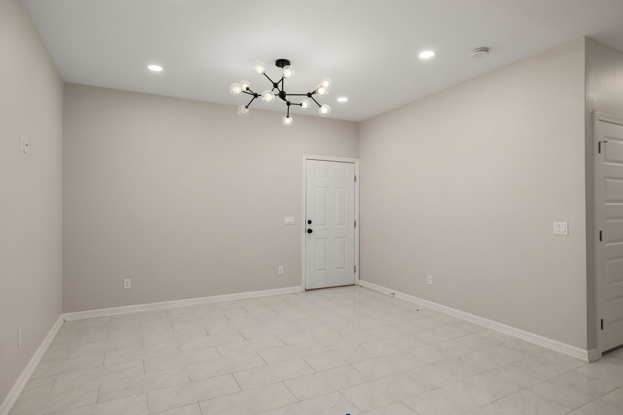 4508 Larkspur Ave – photo 3