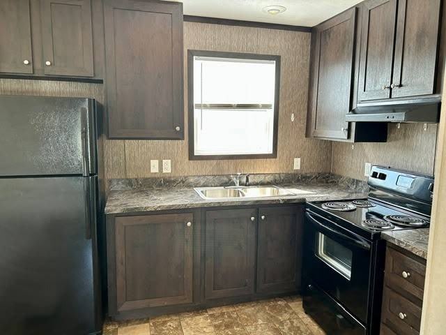 1010 Reading Rd – photo 2