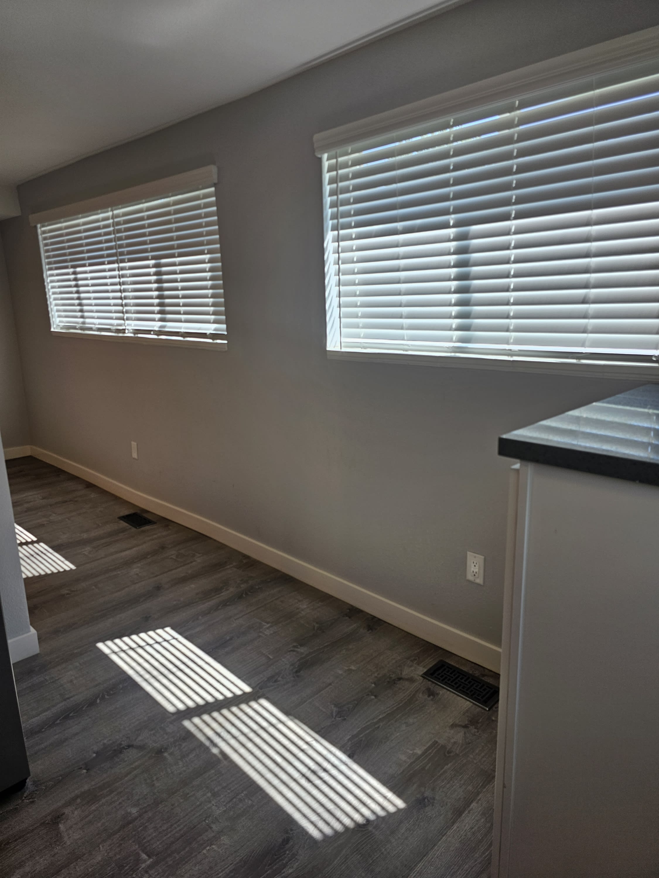 813 North Riverside Drive A – photo 4