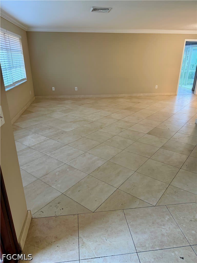 4479 Lakewood Boulevard – photo 4