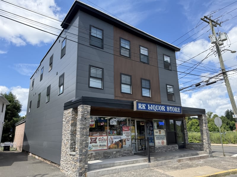 64 South Center Street – photo 4