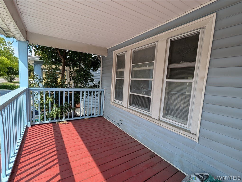 2125 Niagara (lower) Street – photo 2