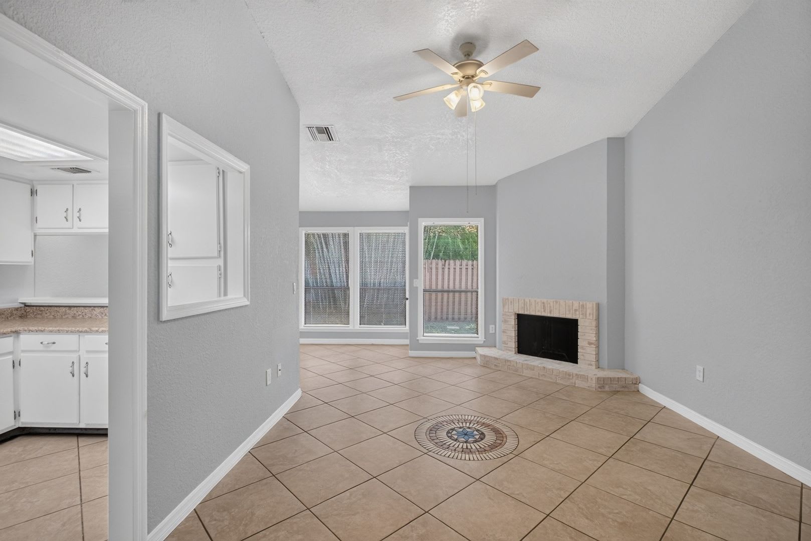 WINTER PARK VILLAS — 2-BEDROOM CONDO – photo 4