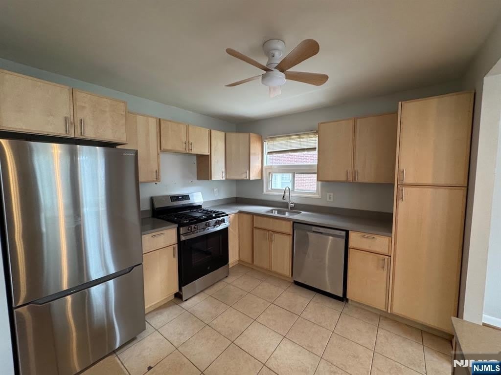 1038 Kingsland Lane – photo 5
