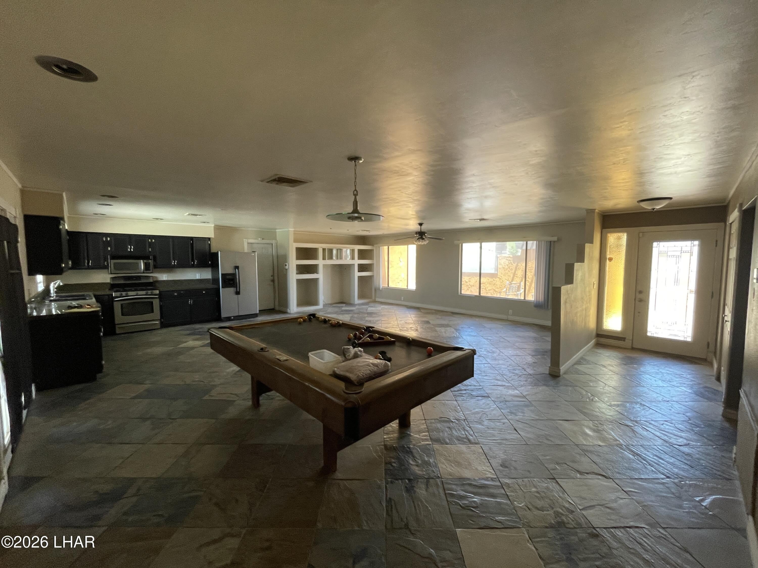 155 Lafayette Ln – photo 2