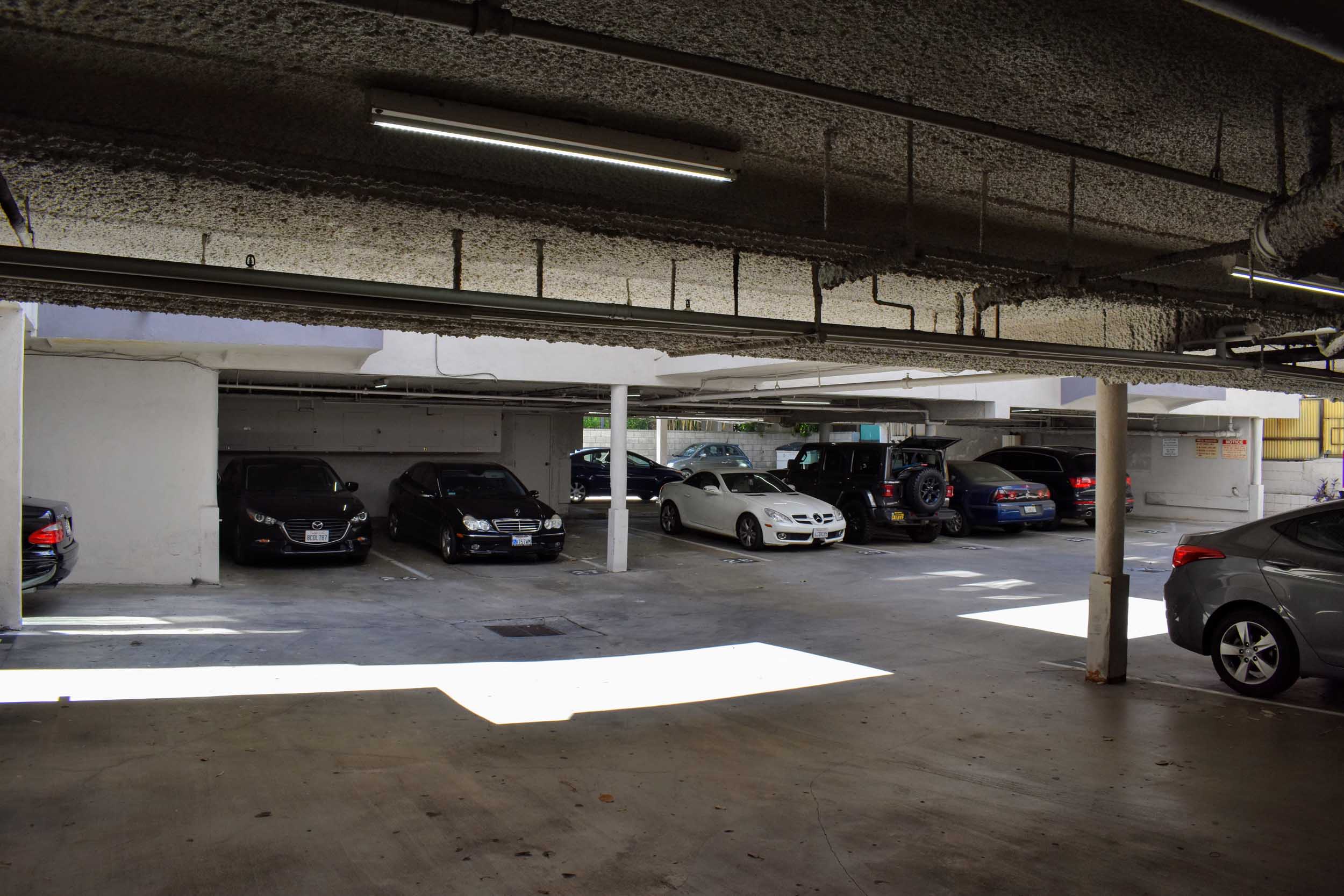 Westmount Towers – photo 5