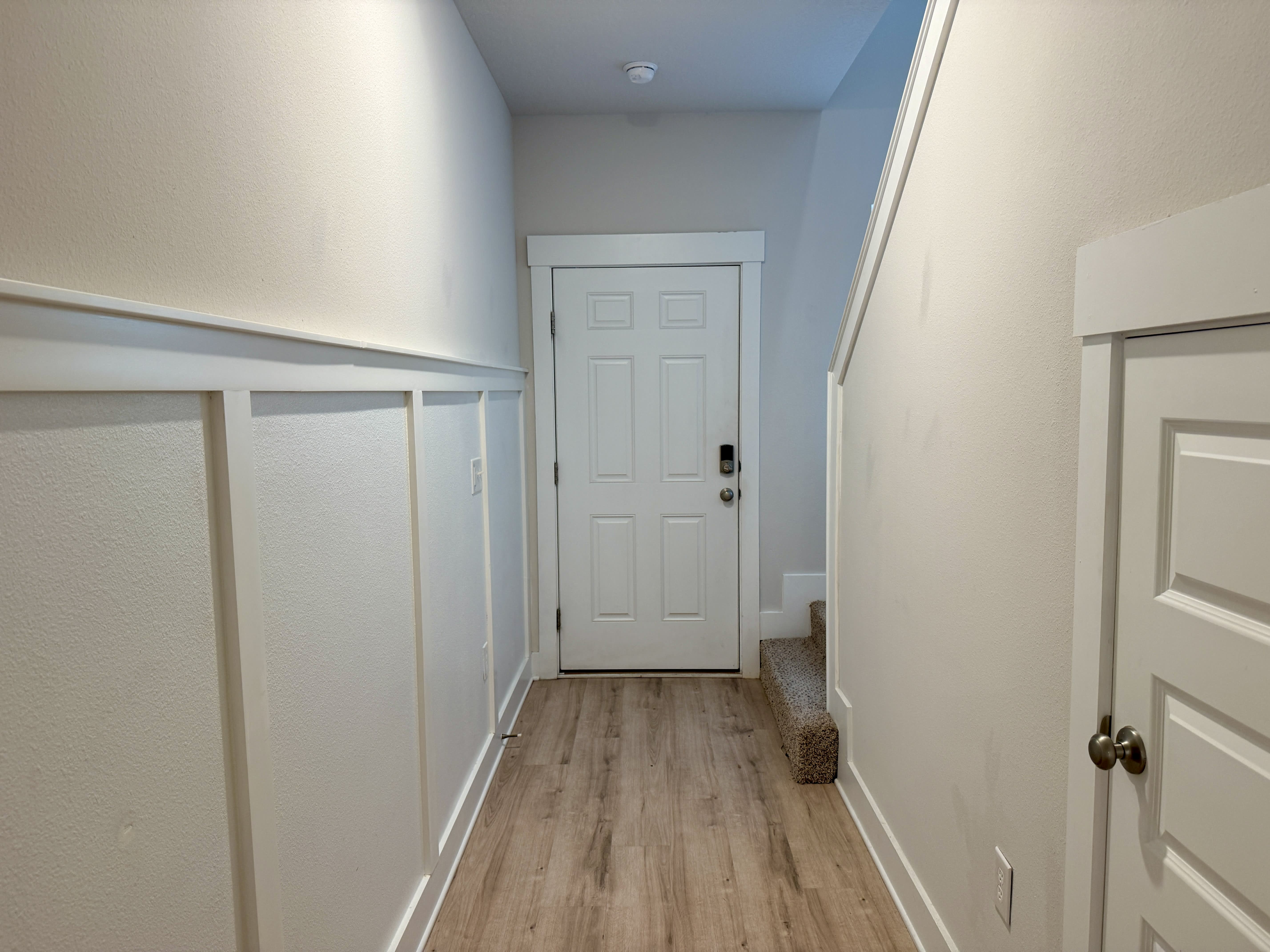 1471 Iroquois Ct – photo 2