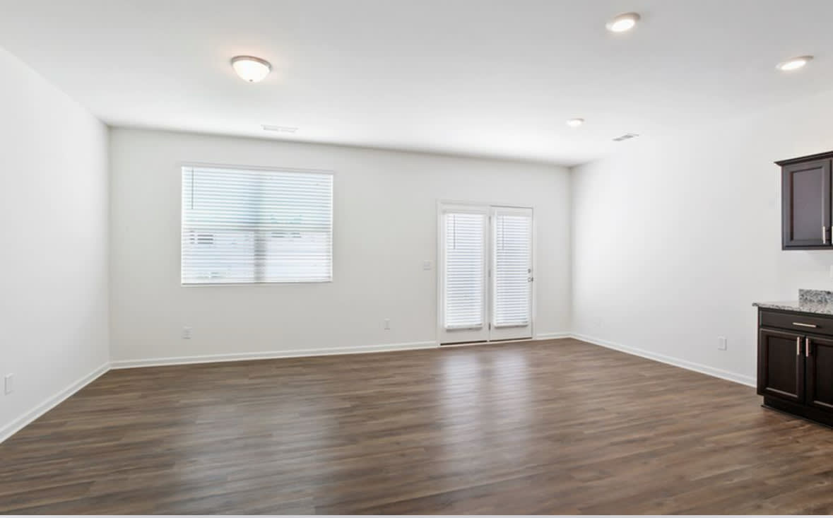 235 Grand Central Way – photo 2