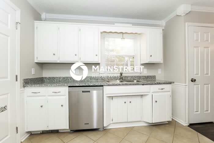 324 Mayflower Drive – photo 5