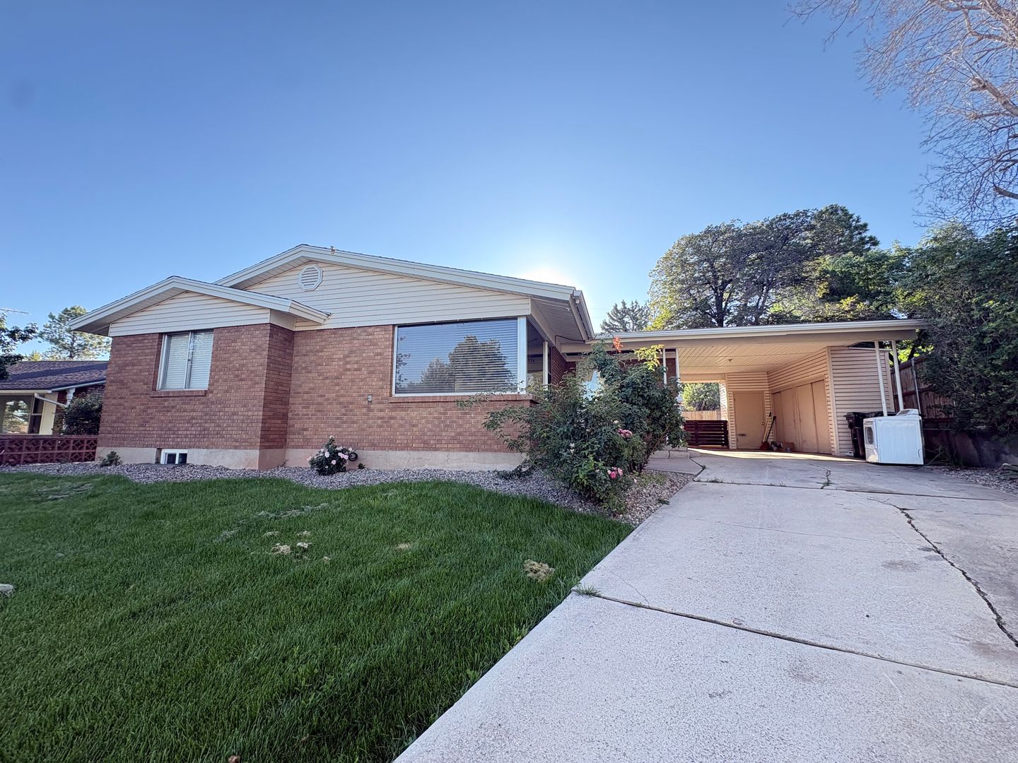 Single-Family home available now – photo 2
