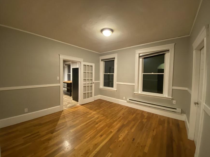 422 Hanover St. – photo 3