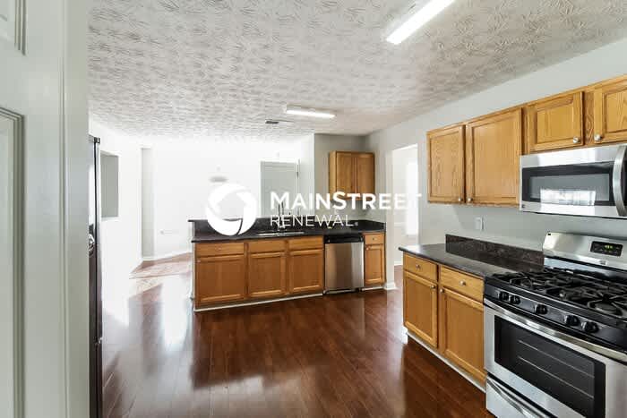 3057 North Oak Court – photo 5