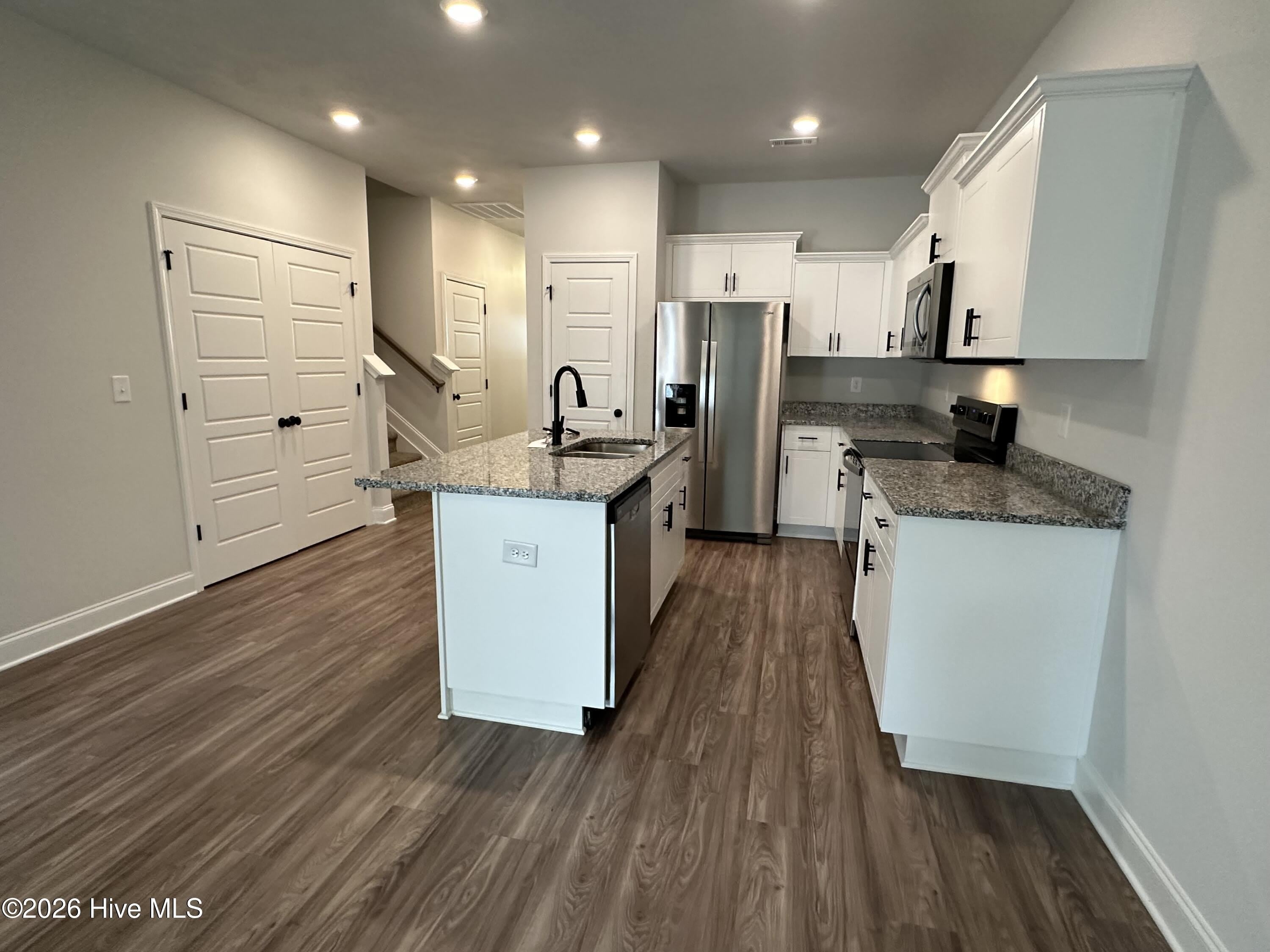 4272 Beautiful Pond Park – photo 4