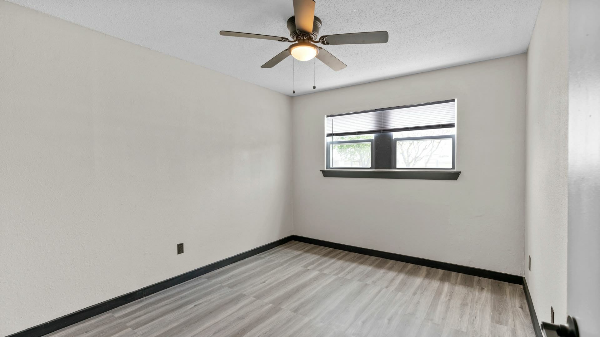Bay City Flats – photo 2