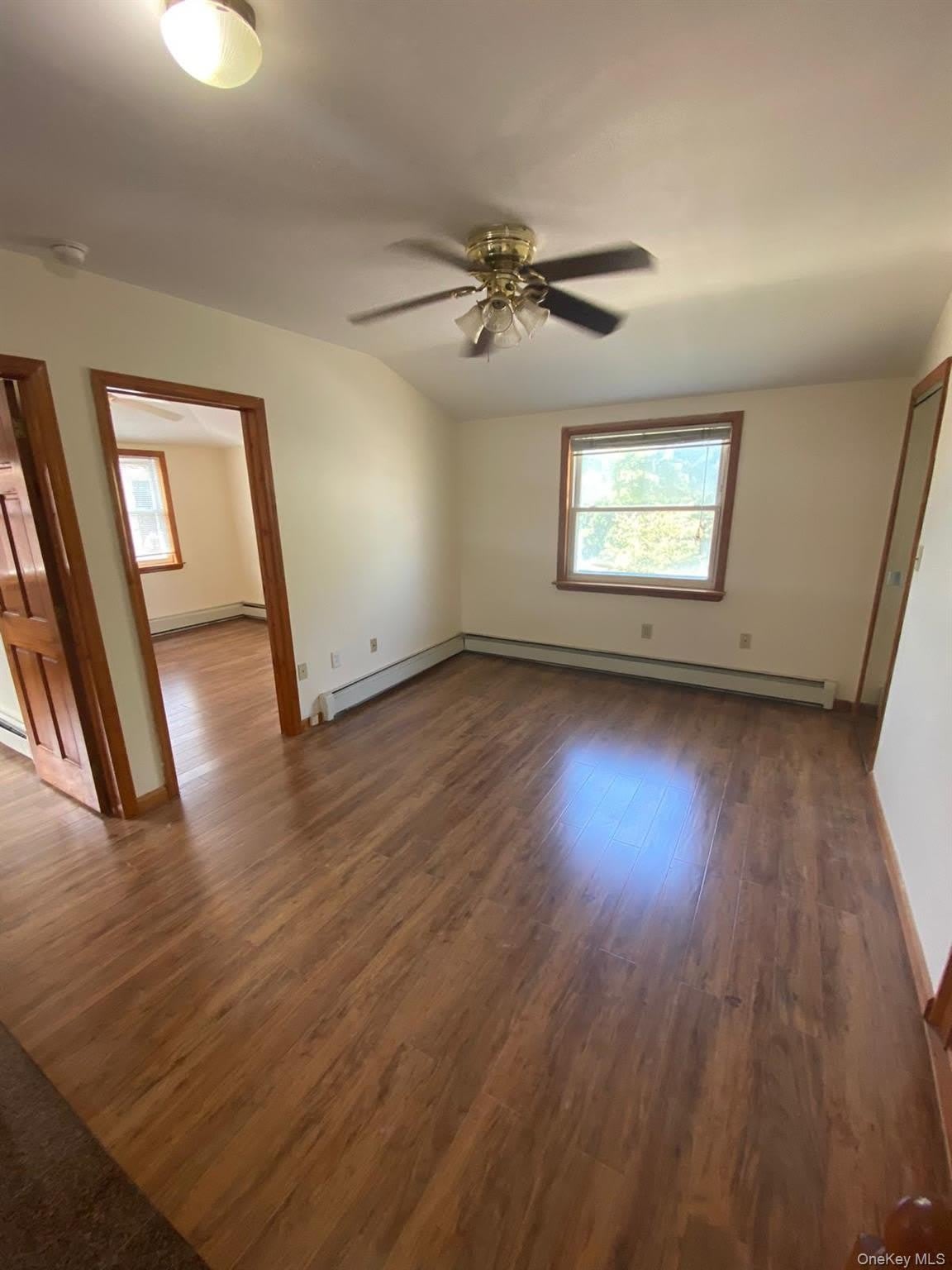 239-30 87th Avenue – photo 3