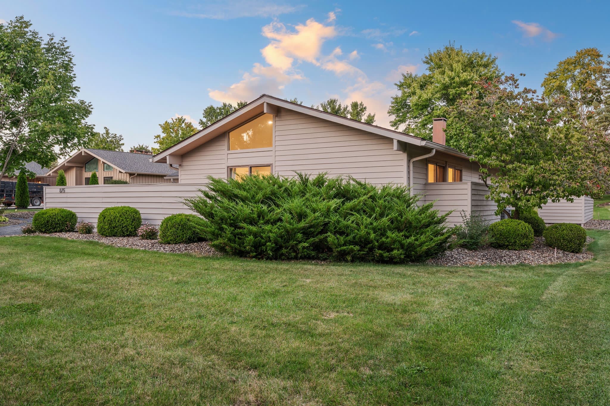 875 Brandon Circle – photo 1