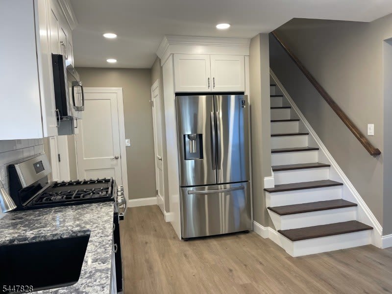 58 Hastings Ave – photo 5