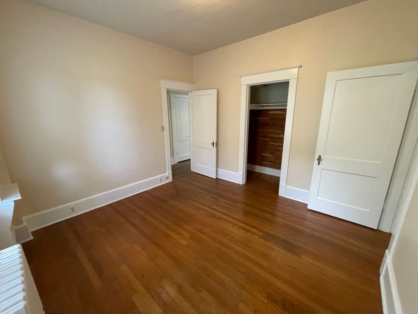 Spacious 4BR, 3BA Colonial Home for Rent – 3017 N 3rd St – photo 4