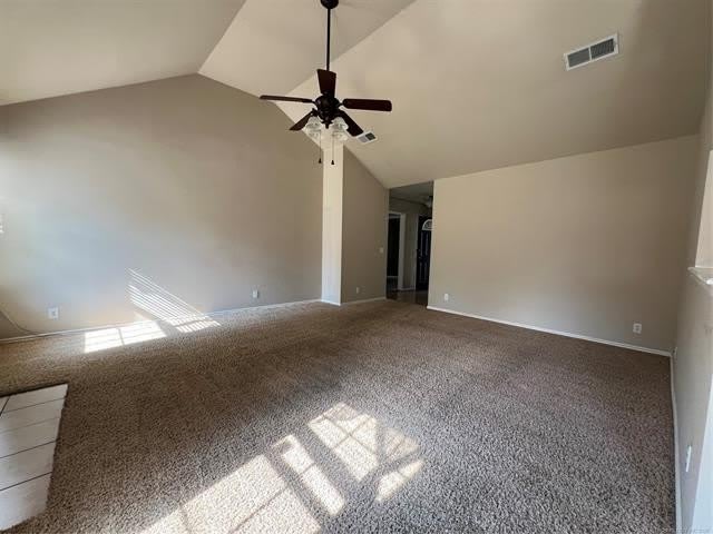 11704 S Gum Avenue – photo 3