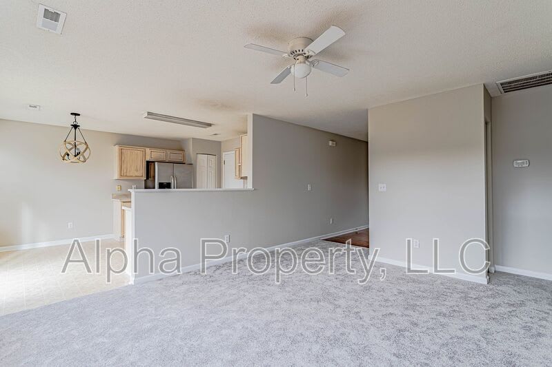 4 Buzzell Ct – photo 4