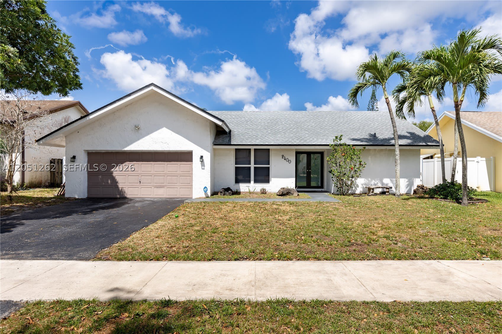 2400 NW 103rd Ave – photo 2
