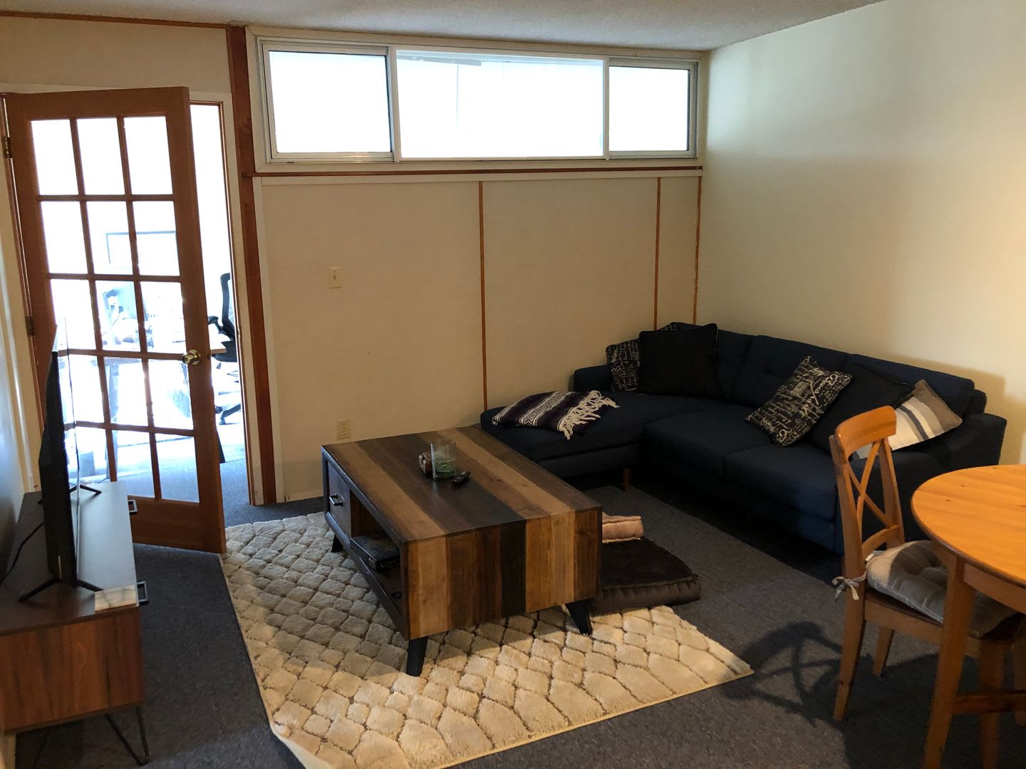 Fairlane Apartments 5520 – photo 3