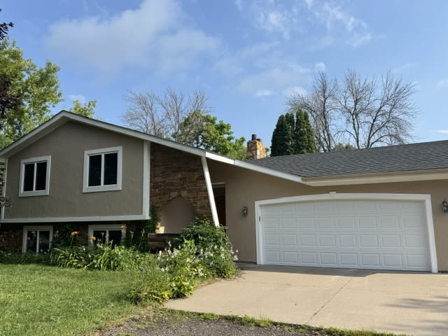 8090 Urbandale Ln N – photo 1