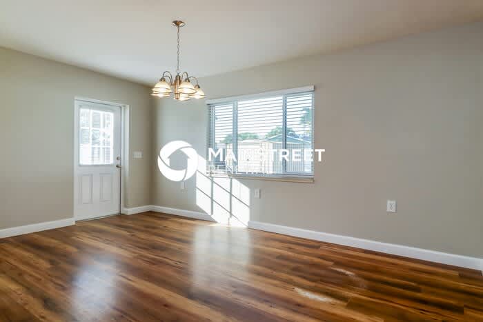 121 Sunlit Cove Drive Northeast – photo 5