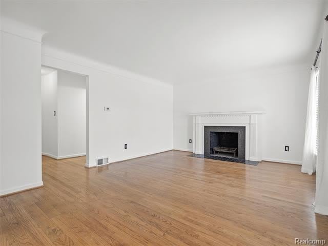 2090 Bradford Road – photo 2