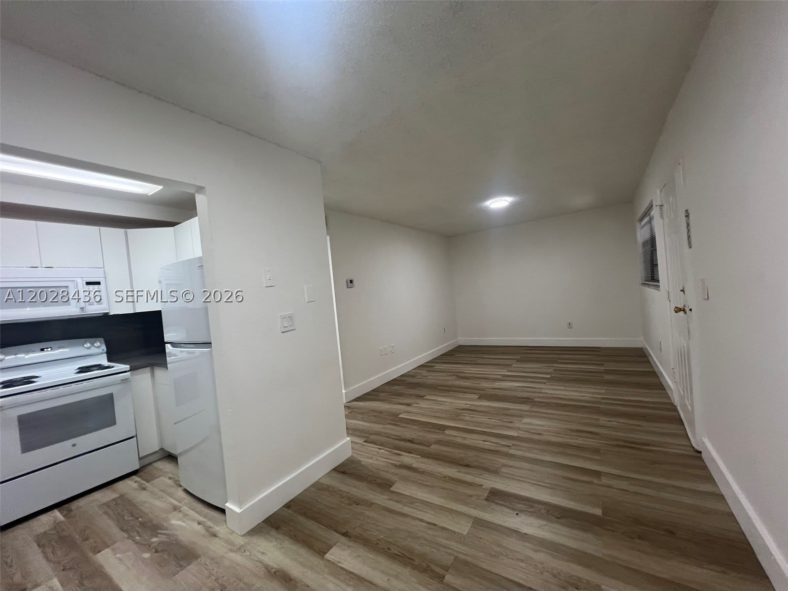 5644 W 25th Ct – photo 5