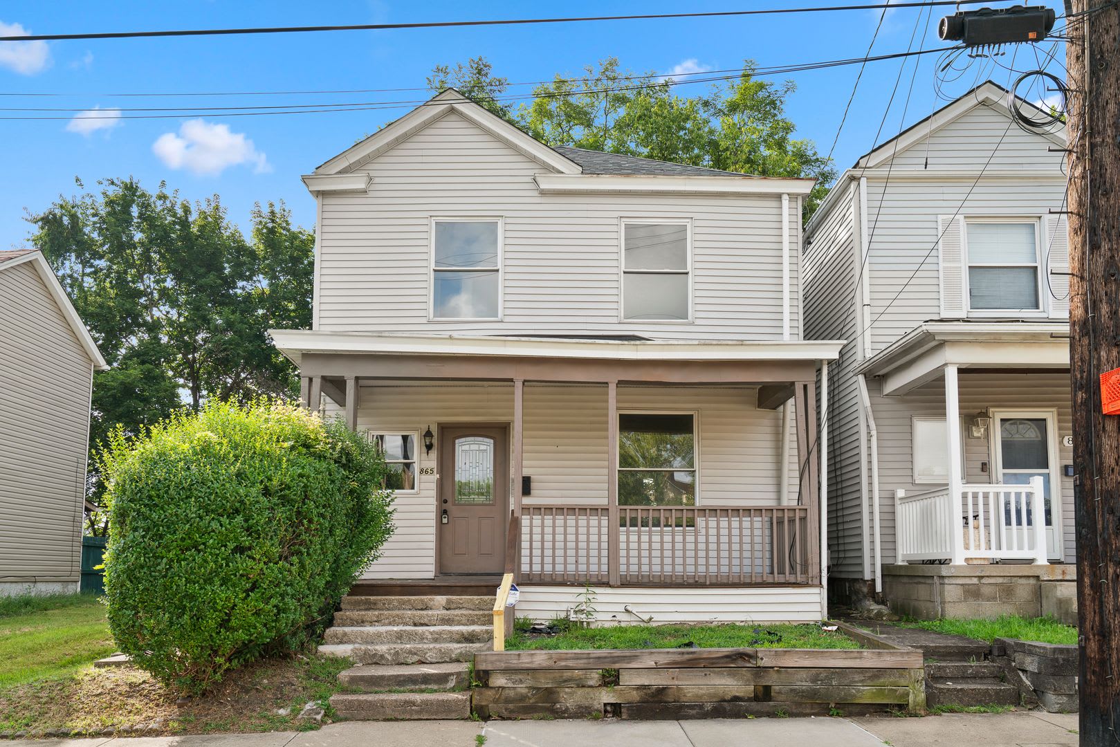Beautiful 3 Bedroom House in Munhall available now! – photo 1
