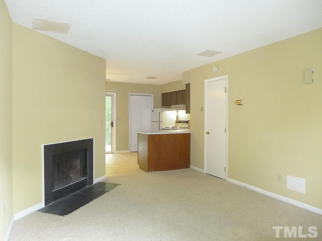138 Marlowe Court – photo 5