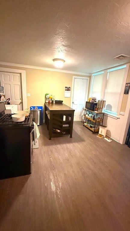 284 E – photo 1