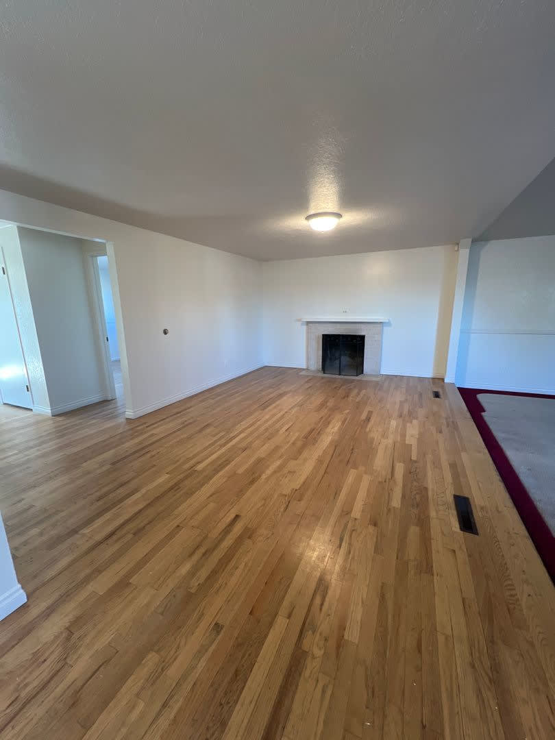 55Th Ave 3 Bedroom With Attached Oversized 1 Car Garage – photo 3