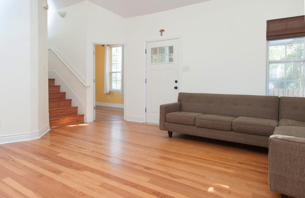 707 West 35th Street – photo 4