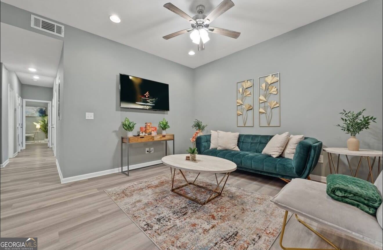 1891 Tremont Drive – photo 1