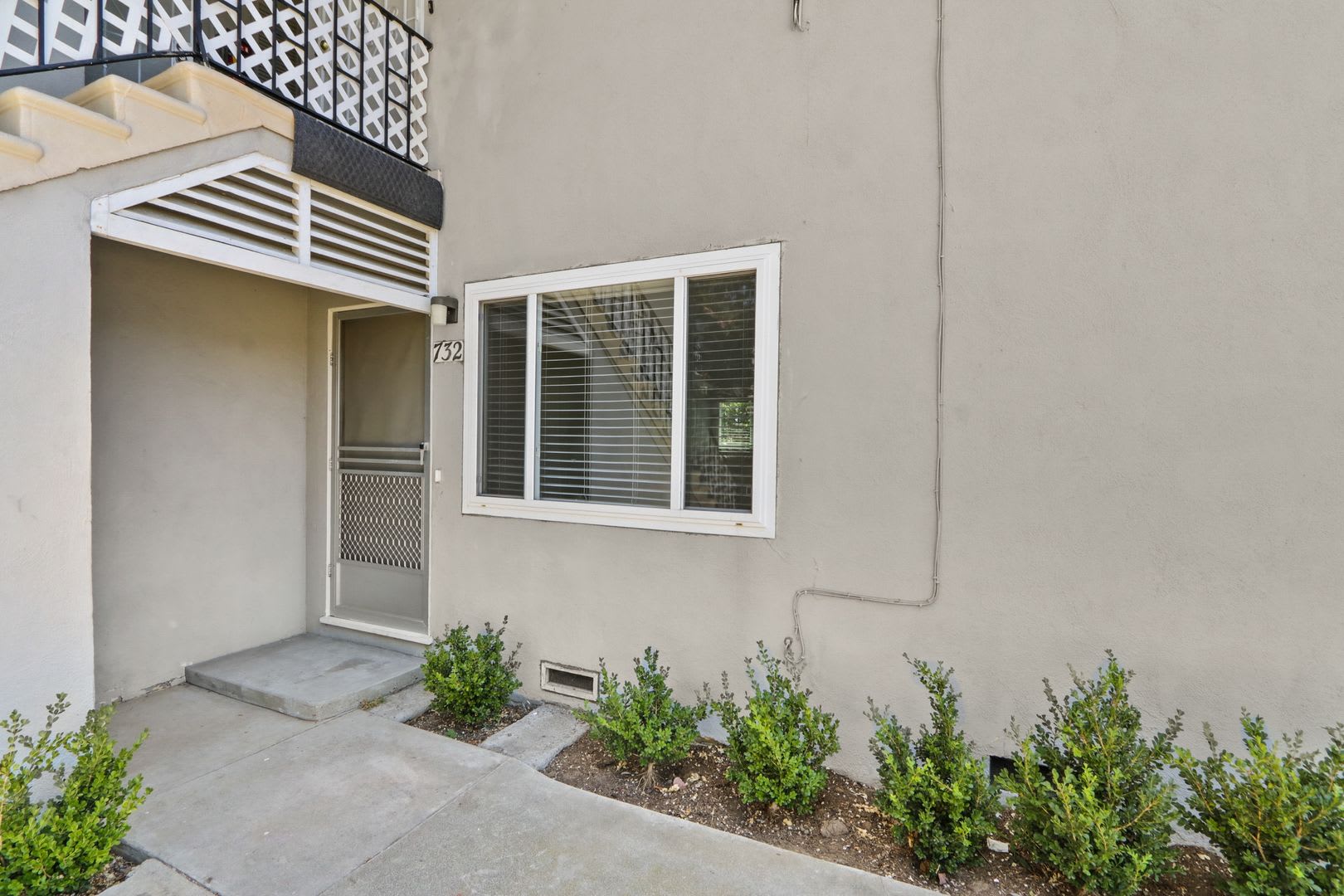 Refreshed 1 Bed 1 Bath Apartment with Parking – photo 4