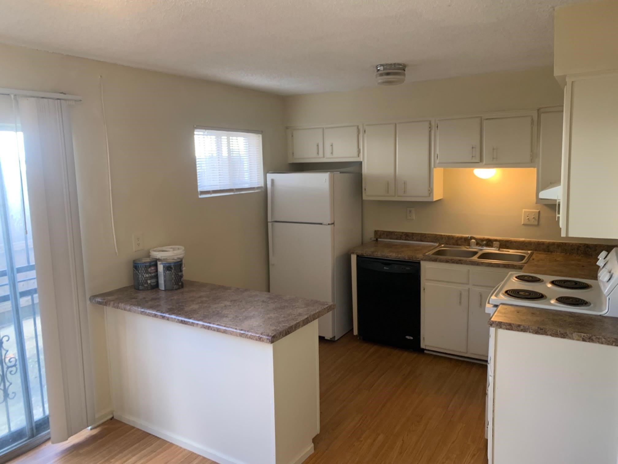 3438 Spottswood Ave – photo 2