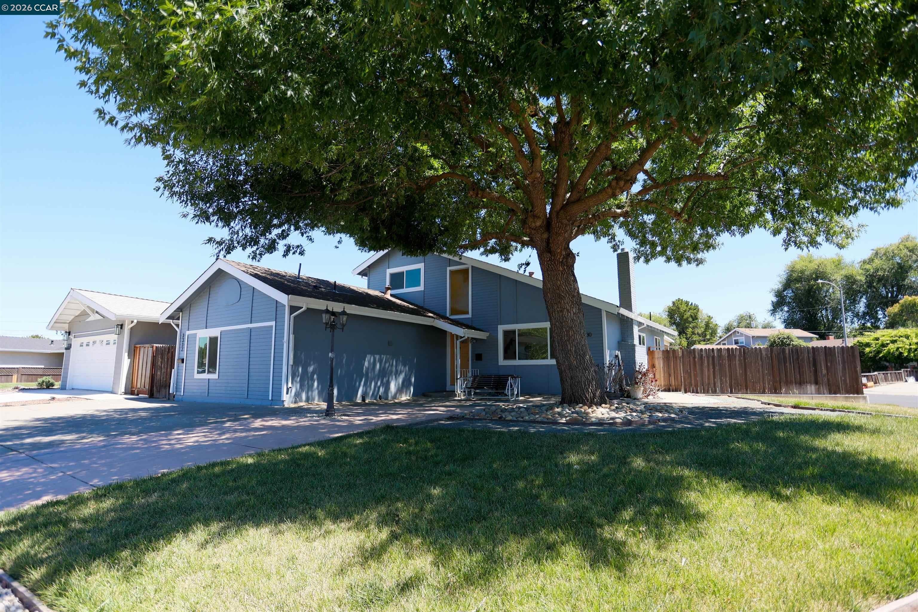 3330 Claudia Drive – photo 2