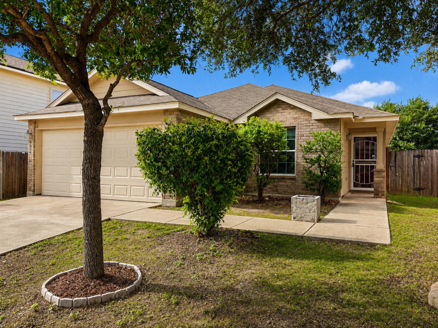 8610 Laguna Rio, San Antonio, TX 78251 – photo 2