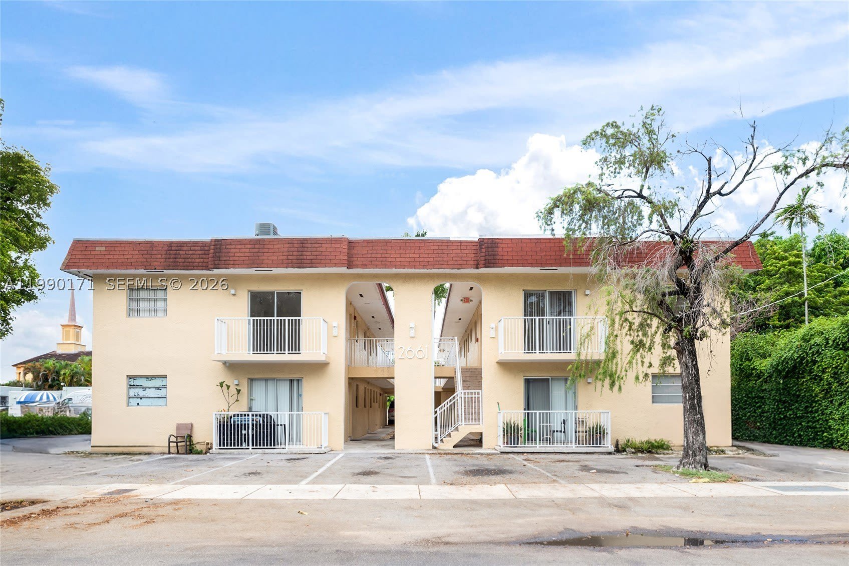 2661 SW 11th St – photo 3