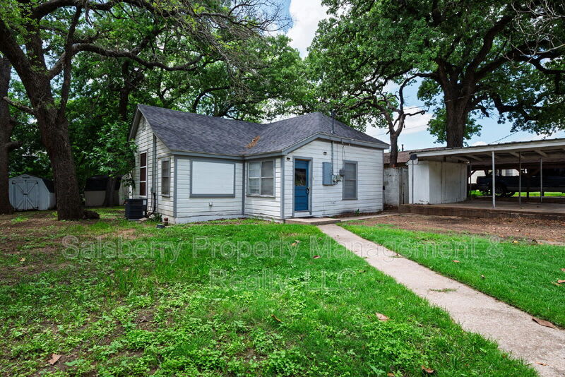 107 Windsor Court – photo 2