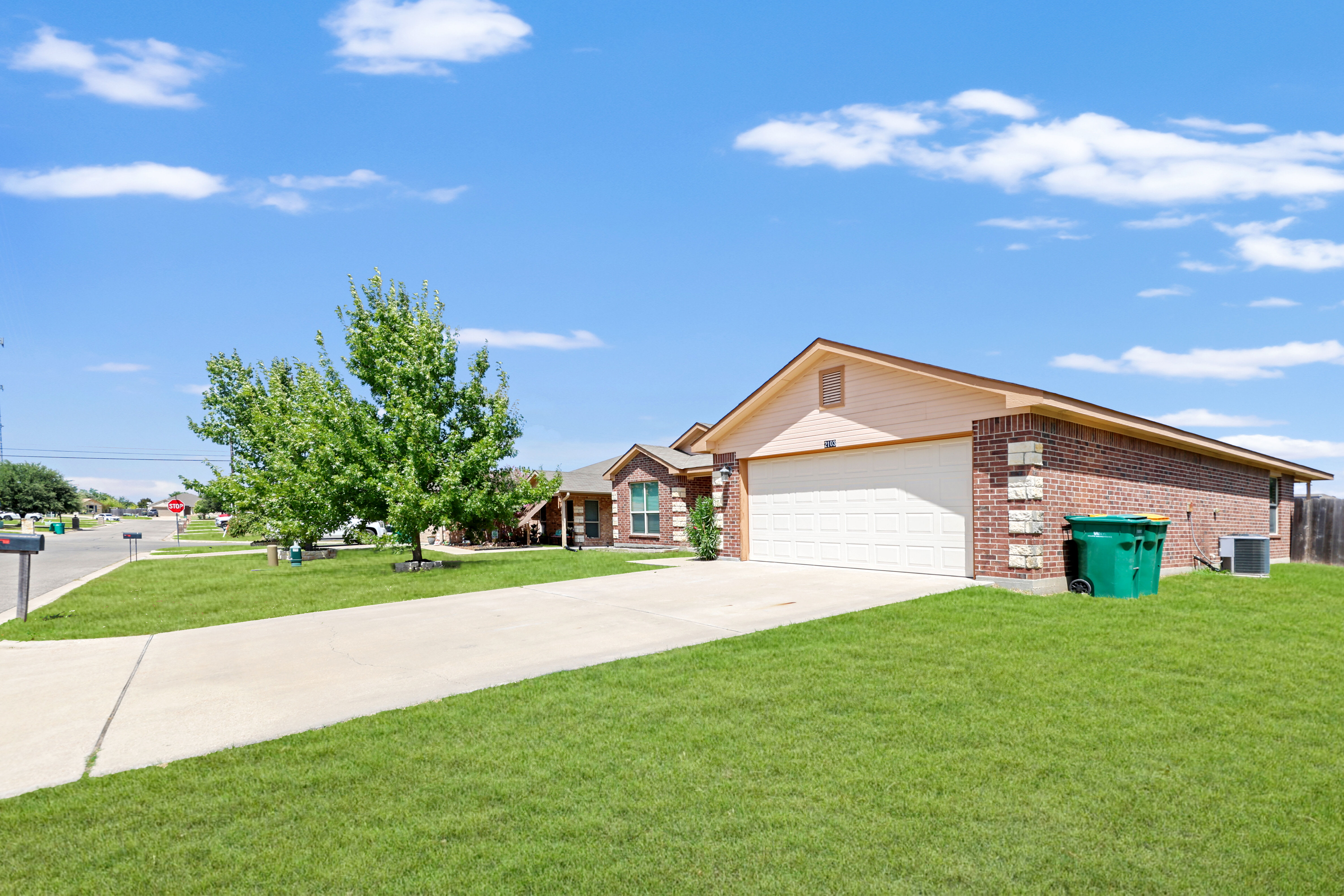 2103 Jefferson Ct S – photo 2