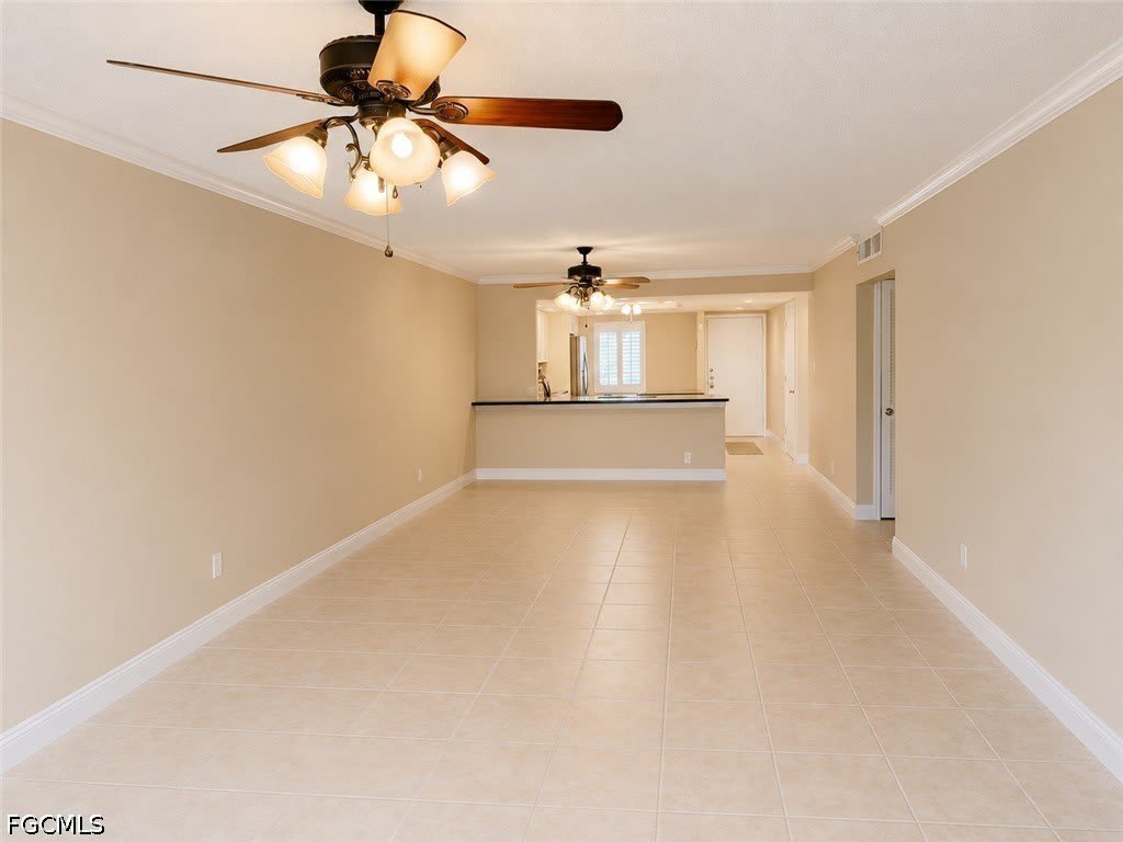2264 Winkler Avenue – photo 4