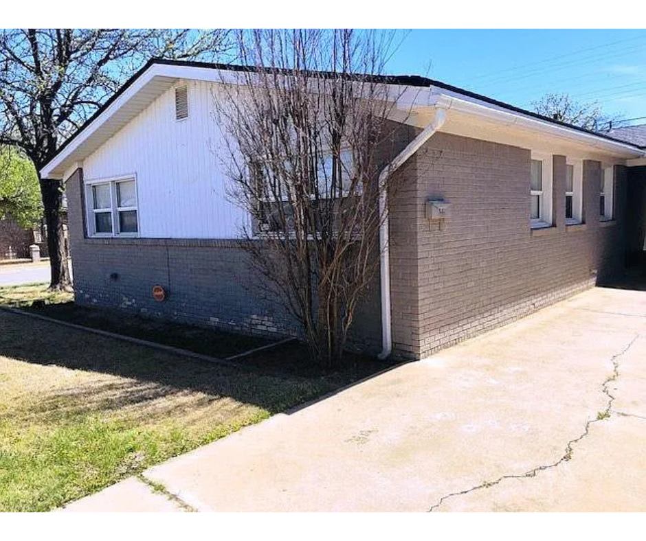 2801 53Rd St – photo 1