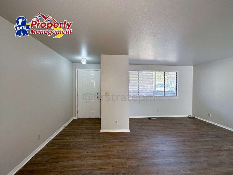 1184 W Lee Street – photo 4