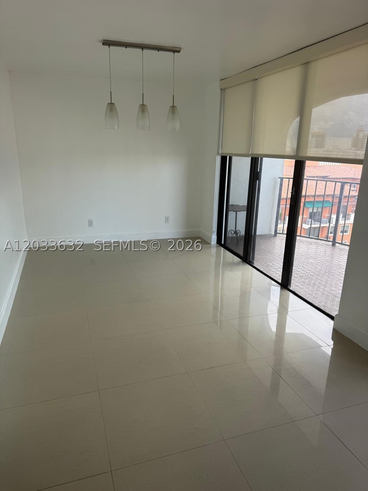 66 N Valencia Ave – photo 5