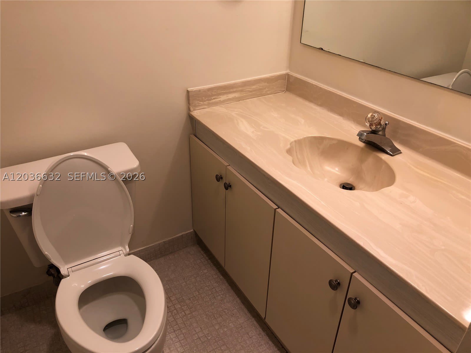 10852 N Kendall Dr – photo 5